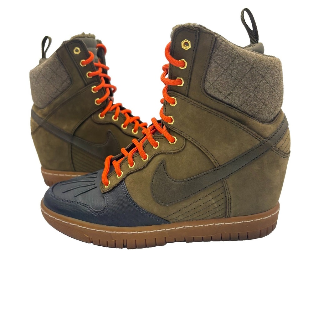 Nike Dunk Sky High SneakerBoots Womens 7 'Dark Loden' Olive Orange 684954-300